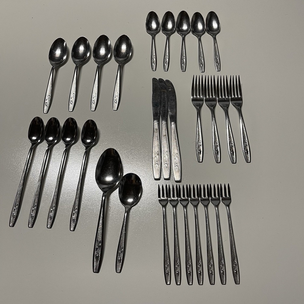 Simeon L & George H‎ Rogers Flatware Set Rose Floral Stainless Silver 26pc Good